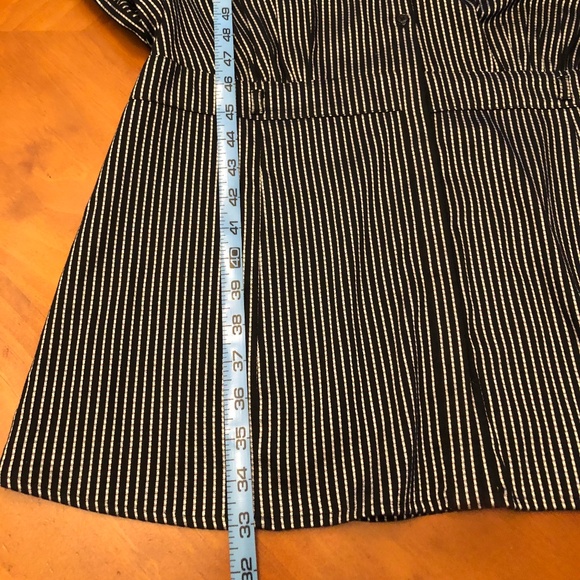 Apt.9 Pin Strip Silver & Black Shiny Button Down Blouse - Picture 7 of 9